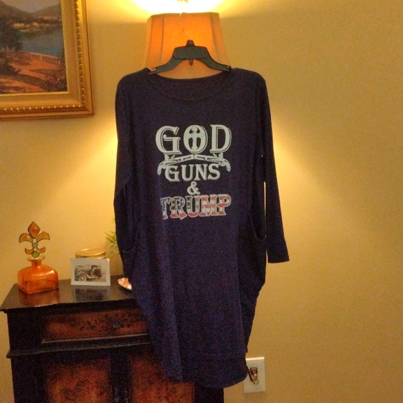 Trump dress, God, GUNS AND TRUMP!! SIZE SM-MED - Picture 1 of 4